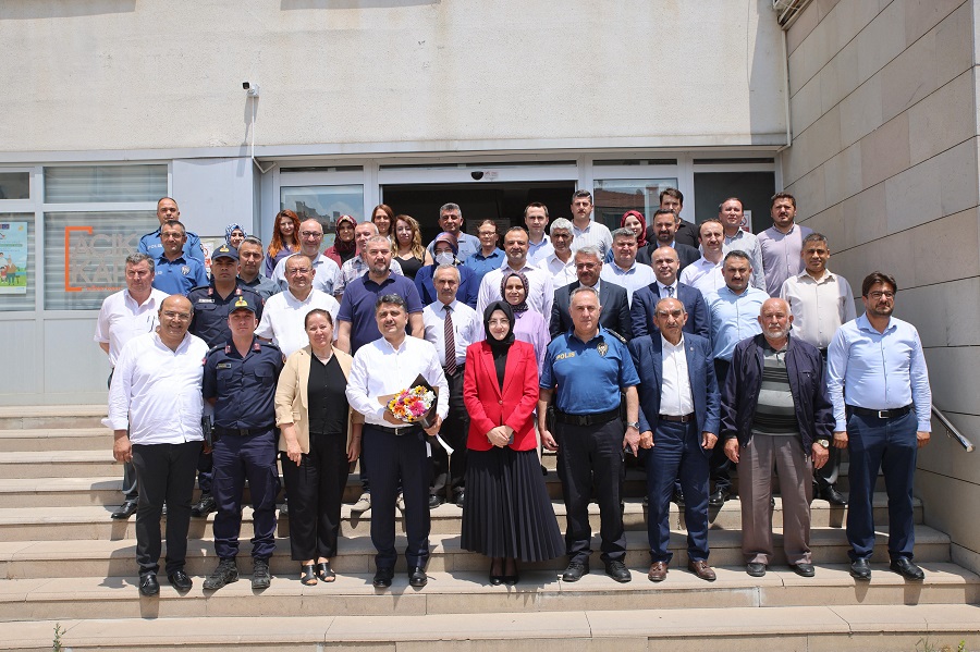 KAYMAKAMIMIZ MEHMET TUNÇ'A UĞURLAMA TÖRENİ 
